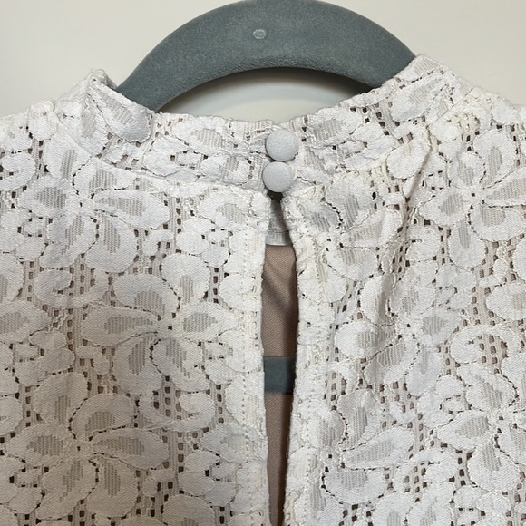 White Lace Halter Tank Top - Picture 3 of 6